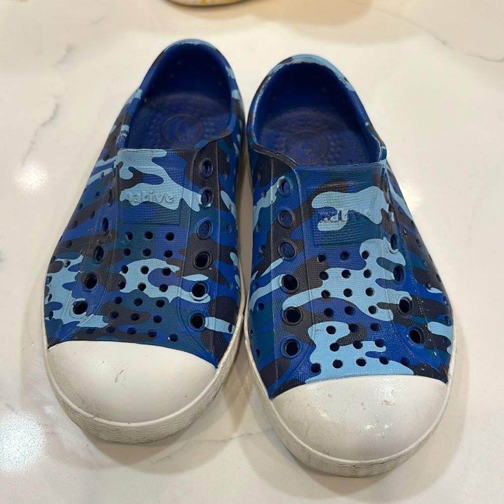 Native Jefferson blue camo size C7